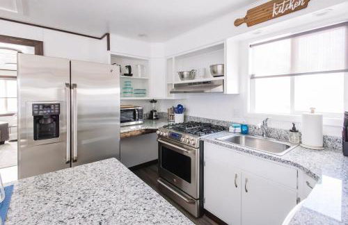 Lazy Duck Inn #30 The Lucky Duck House, a cozy 2-bedroom retreat 1 min from Yellowstone - Foto 26