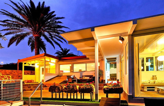 Villa With Pool and Beautiful Architecture - Foto 28