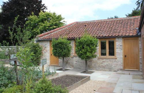 Chippenham Park Garden Rooms - Photo 8
