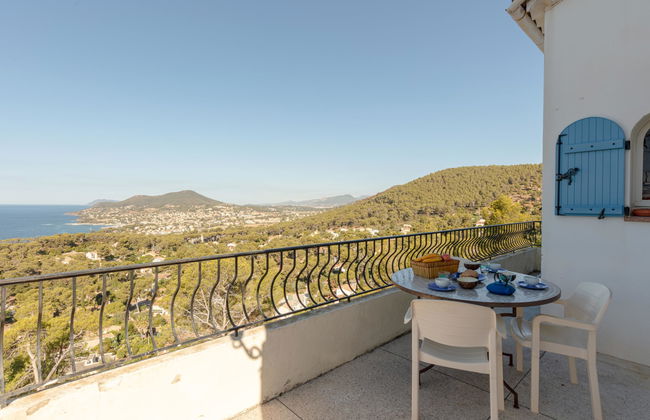 1 bedroom Apartment in Carqueiranne with terrace - Photo 15
