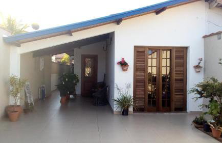 Casa Centro De Ubatuba - Photo 1