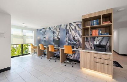 Landing Spectacular 1BD Courtyard Clubhouse - Photo 20