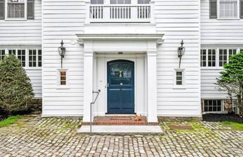 Cranberry Hill | 9 BR 22 Acre Estate | Sleeps 24 - Photo 76