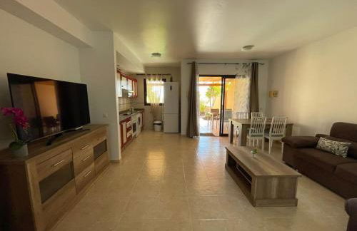 El Granillo E-83 - Photo 21