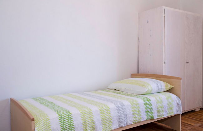 Apartment Four tower - Photo 13