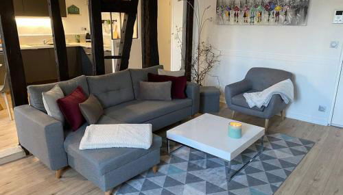 Charmant T3 cœur de ville avec parking option repas - Foto 2