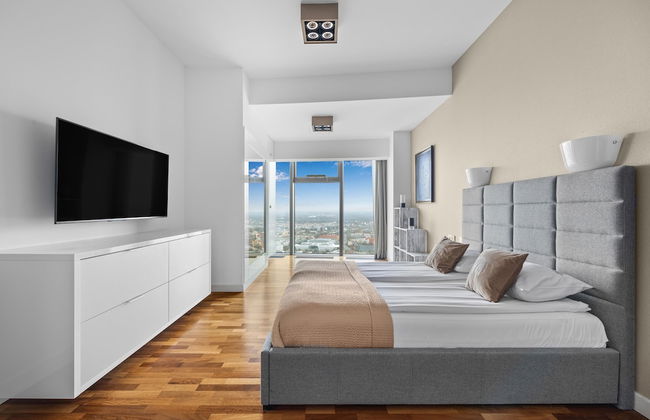 Sky Tower Apartments - Photo 21