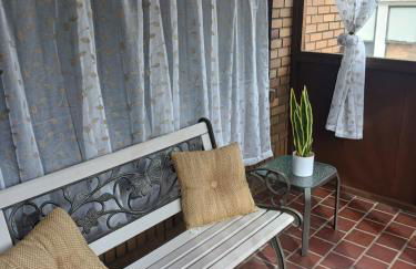 Birmingham's Spacious Uptown Family Retreat - Photo 2