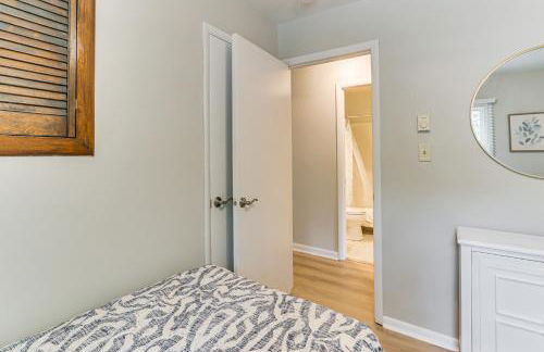 4 Mi to Penn State Suburban Happy Valley Home - Foto 15