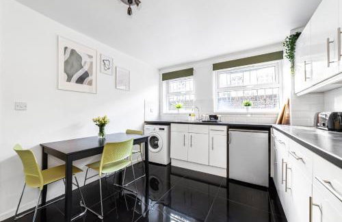 Arte Stays - 3-Bedroom Bright House London, Haggerston, Garden, Parking, 8 min walk to Haggerston Station, weekly or monthly stays, serviced accommodation - 7 guests - Foto 13