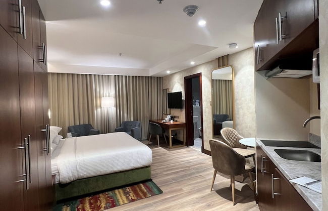 City Seasons Suites - Photo 12