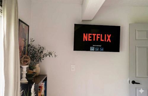 Kevins Place near PawPaw Lake - Foto 8