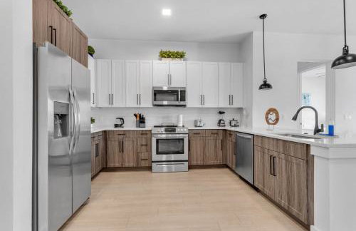 Beach Bliss Modern 3 Bed Oasis Mins from Shore - Foto 5