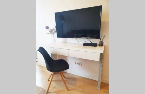 No.5 Apartment - Photo 11