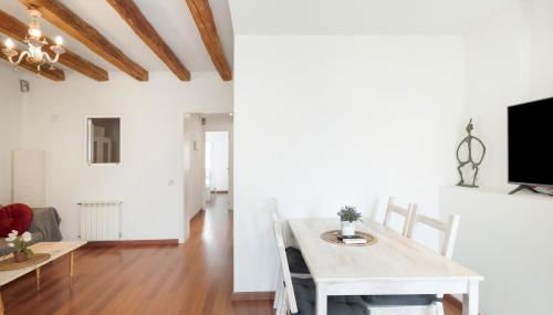 Cozy apartment centre Manresa - Photo 2