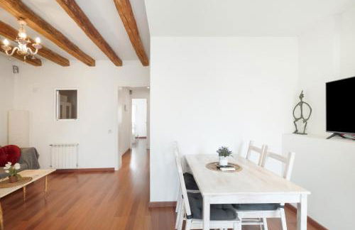 Cozy apartment centre Manresa - Photo 2