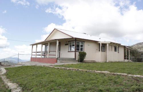 Hummingbird Hill - Entire Cabin - Foto 1