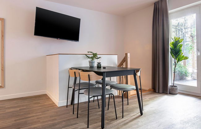 Schoenhouse Berlin City Street - Photo 71