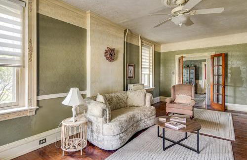 Historic Main Street Getaway - Foto 15