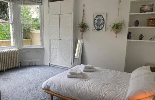 Lovely one bed apartment with garden - Foto 8