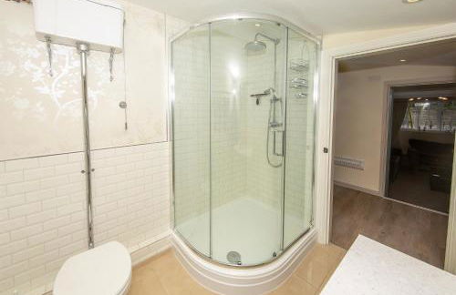 The Burrow - Photo 10