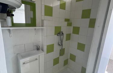 La ContrEscarpe - Studios de DEPANNAGE - Secteur GARE CENTRE - Foto 8