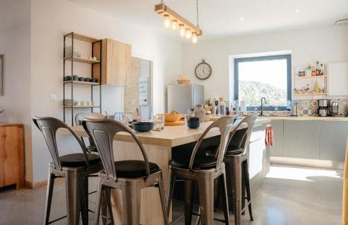 Coeur de village, maison pour 8 avec piscine - Foto 22