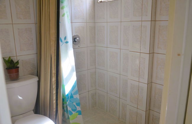 Louislyn Apartments - Photo 27