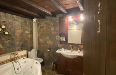 Blessings Chalet στον Παλαιό Άγιο Αθανάσιο με Τζάκι, Barbeque, μεγάλη αυλή και υπέροχη θέα - Foto 29