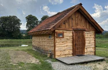 Domki wędkarskie nad Stawami Pirania - Foto 12