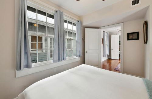 Montgomery Apartments on Magazine Street - Foto 135