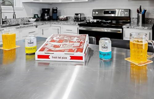 Modern 1BR NuLu Container Ground Level Bourbon - Foto 3