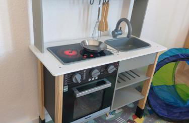 maremar - 116qm mit 2 Schlafzimmern - Perfekt für Familien - Holzmarkt - Luxus Boxspringbetten - Küche - Balkon - Arbeitsplätze - Foto 6