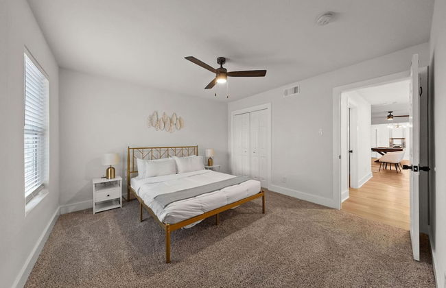 Spacious 6 Bed House Airport Pet Friendly AFB - Foto 19