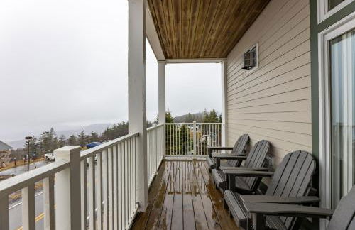 Snowshoe Village Ski-in - Ski-out Condo w Hot Tub - Foto 11