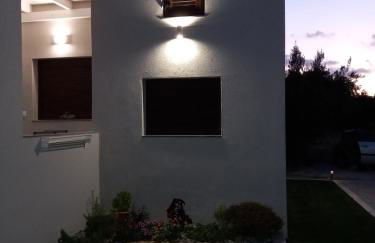 Emmy Villa - Photo 12