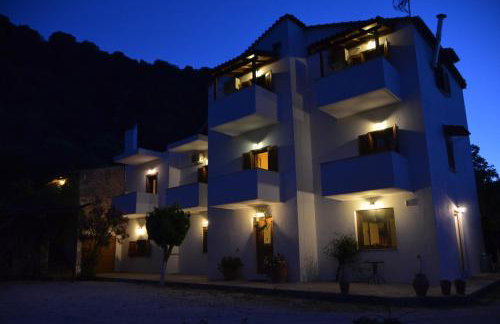 Ellinospito - Photo 41