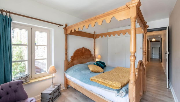 Welcoming Holiday Home in Vresse-sur-semois With Terrace - Foto 2, Camera