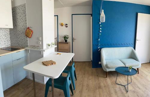 T3 - TERRASSE 30 m2 VUE OCEAN, 2 CHAMBRES, parking privatif et piscine en été - Foto 10