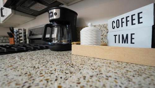 Luxury 2BD 2BTH Condo 5 - Foto 3