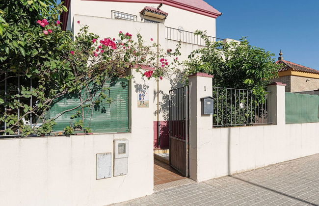 Holiday Home Near Sevilla With Pool - Photo 1