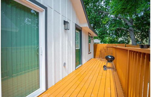 Spacious Delightful 4 BR/ 3 BA Close to Downtown - Foto 42