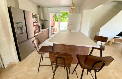 Maison pour 12p, piscine à débordement chauffée d'avril à octobre inclus - Foto 44