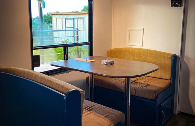 El Camper with private pool - Photo 19