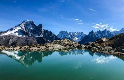 Appartement LE BUET skis aux pieds, piscine & Spa - Foto 37