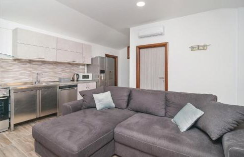 4 Bedroom Stunning Home In Neoric - Foto 37