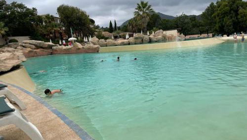 Villa de Charme 60 m2 Piscines Tennis Loisirs Inclus Residence Premiun Pierre et Vacances Les Restanques du Golfe de Saint Tropez - Foto 2