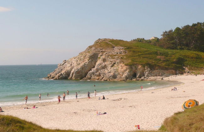 Holiday Home in Plouarzel Near Sandy Beaches - Foto 23