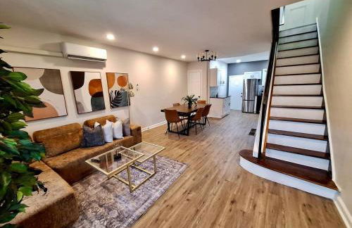 Bi-Level 3 BR plus Finished Basement that Sleeps 12 - Foto 3