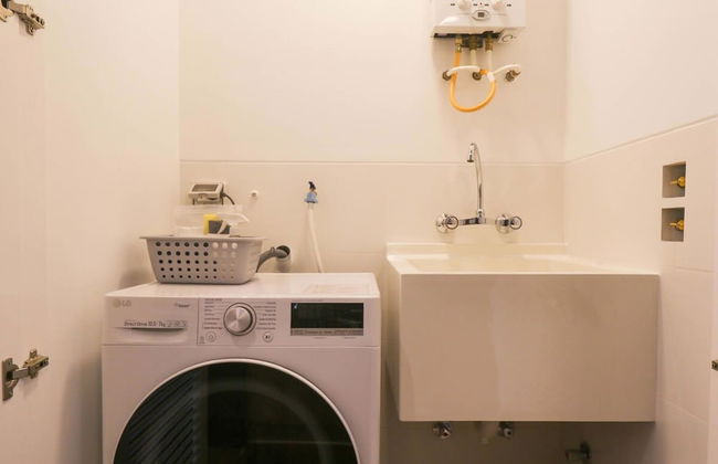 w Modern 1BR With Balcony in Miraflores - Photo 21